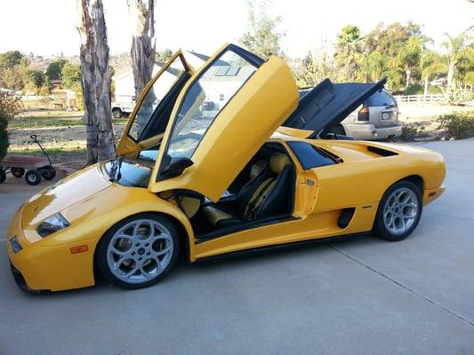 Custom Lambo replica build. Came out Looking just like the real thing.
