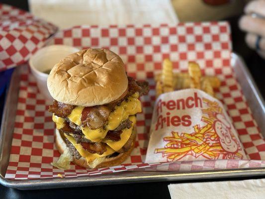 Nelson's Burger Bar