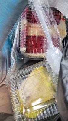 Red village cheesecake and lemon cake