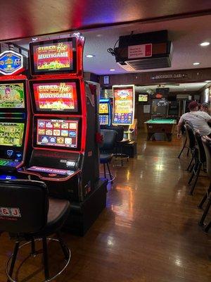 Gaming and pool table