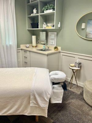 One of the massage rooms