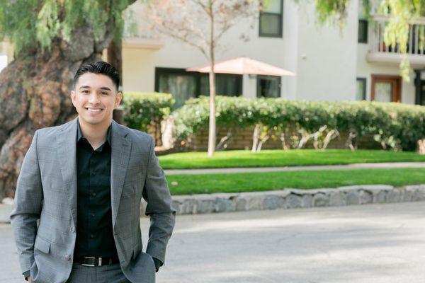 Damian Chavez - Agents Who Care