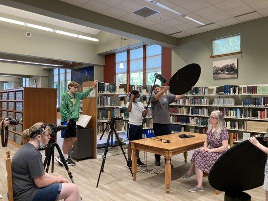 Students film interview at the Snohomish library