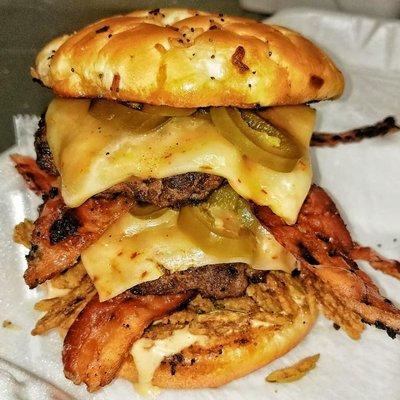 Spicy Chipotle Monterary Jalapeno Bacon Burger(double)