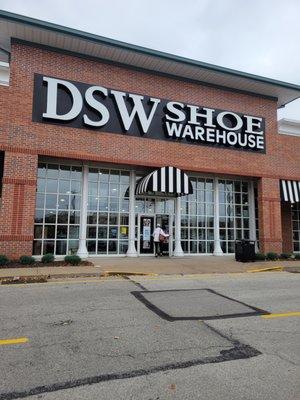 DSW Designer Shoe Warehouse