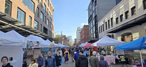 1st Thursdays in the Pearl ;)