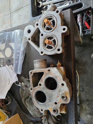 These thermostats are not very good, it is time to change them.