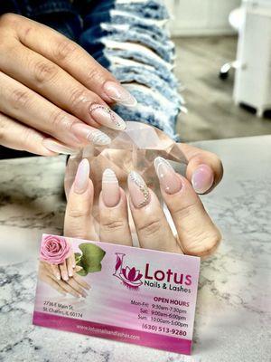 Lotus Nails & Lashes