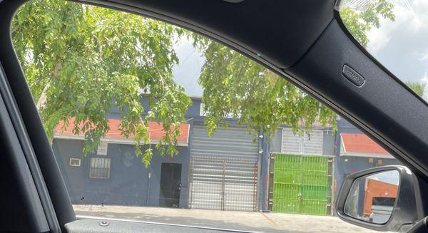 La Guardia Produce and Mini Market