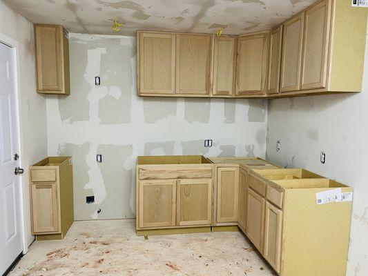 Blu Roofing & Construction