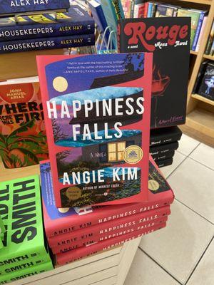 Guess what I found!!! Another bookstore