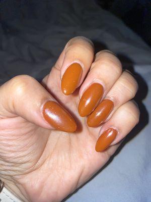 Pumpkin color with Chrome on top! On Gelx set! But with the Structure Manicure always last me up to 4 weeks!