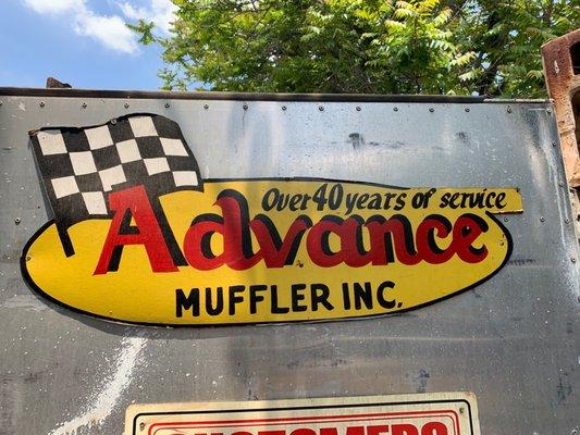 Advance Muffler Service