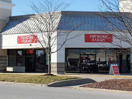 Frontage of pop up outlet