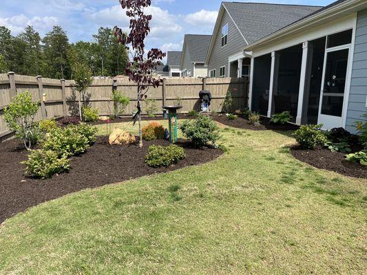 Mulch & edging