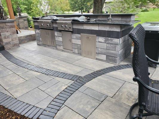 Leading Edge Landscapes