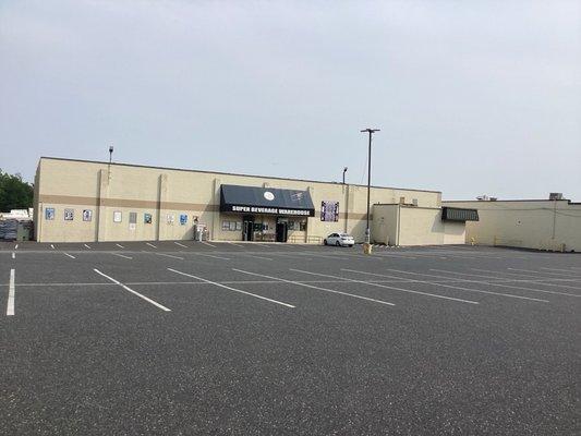 Super Beverage Warehouse