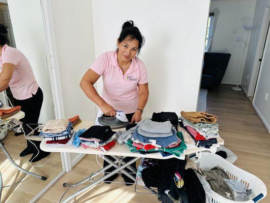 Elis’s Clean & Shine Solutions