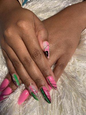 iLove Nails & Day Spa