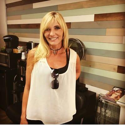 Highlights and root boost and haircut