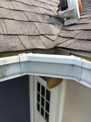 Done-Right Roof And Gutters