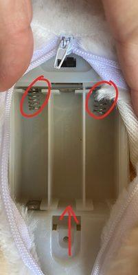 How it it going to work without the wire to hold in the battery??!