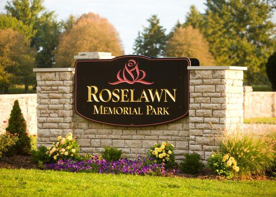 Roselawn Memorial Park Cemetery