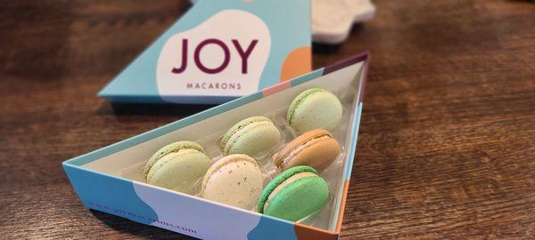 Joy Macarons