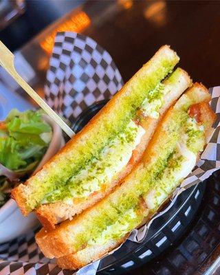 Caprese grilled cheese