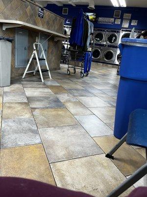 Palace Laundromat