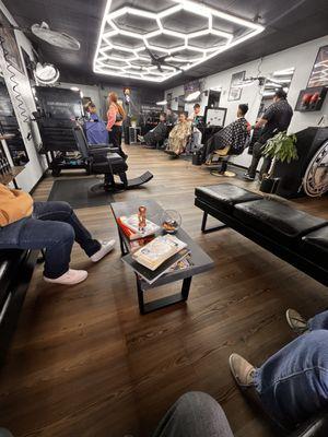 Exclusives Barber Lounge