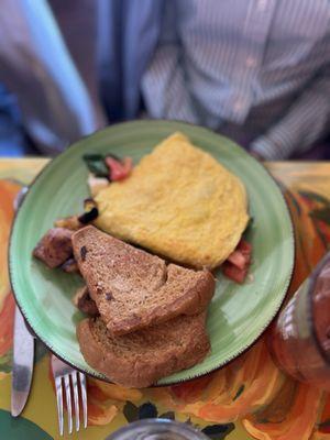 Slates Restaurant & Bakery