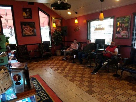 To Makao Fine Cigars