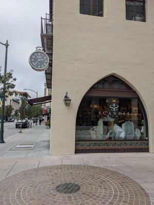 They moved! Scandia home is now at 261 Hamilton Ave suite 130 in Palo Alto