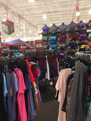DICK'S Sporting Goods