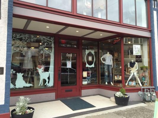 Consignment Boutique