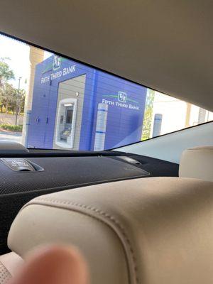 Driving thru.........zooomm