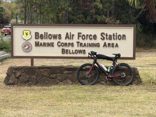 Bellows Field Beach Park