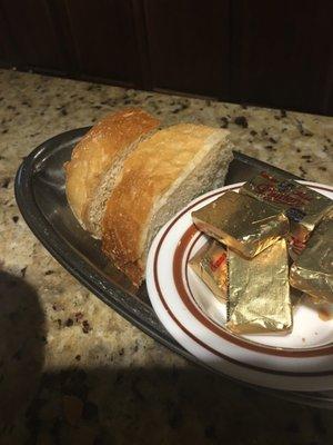 Even the bread is delightful. Grisly on the outer crust and airy on the inside. Great way to soak up the broth.