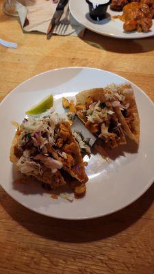 Wonton tacos