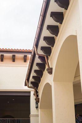 Crown Seamless Gutters