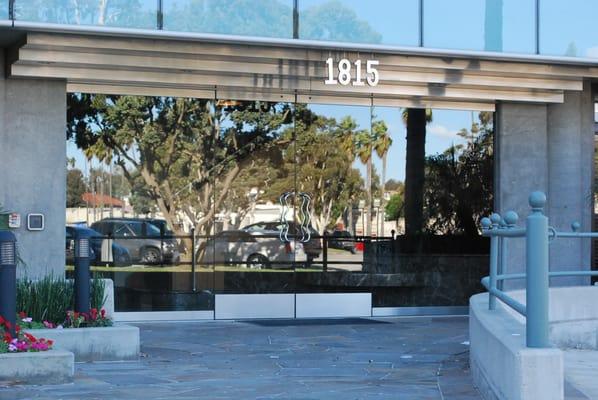 Ideal Glass and Mirror