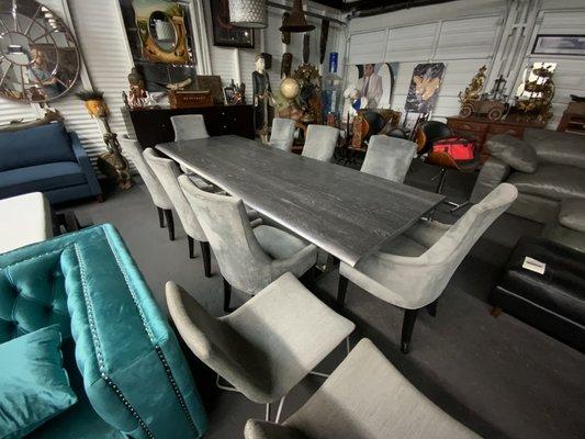 Potros Resale Shop
