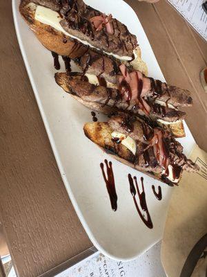 The Island Bar & Grill