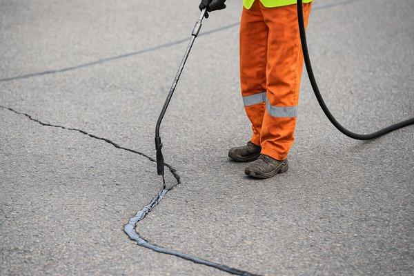 Lotus Sealcoating & Line Striping