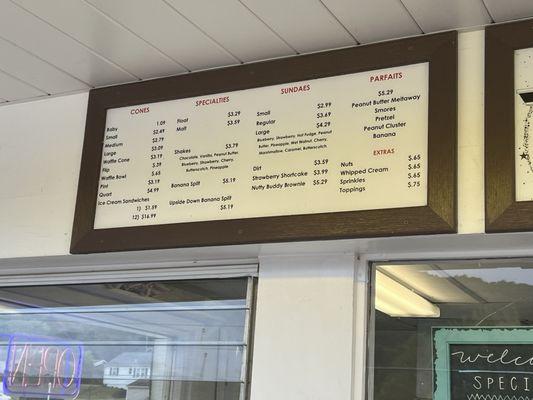 One of the two menu's.