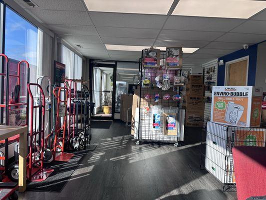 U-Haul Neighborhood Dealer