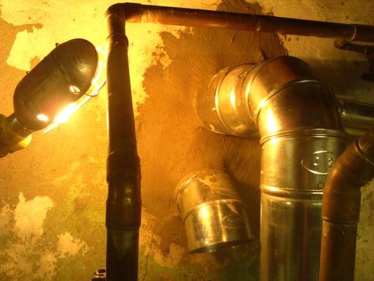 Hughes Bob Chimney & Fireplace Service