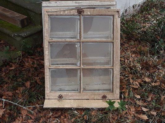 Broadstone Manor Antiques and Interiors