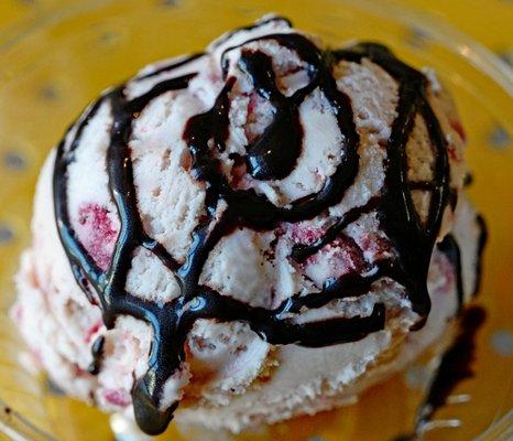 Strawberry with hot fudge